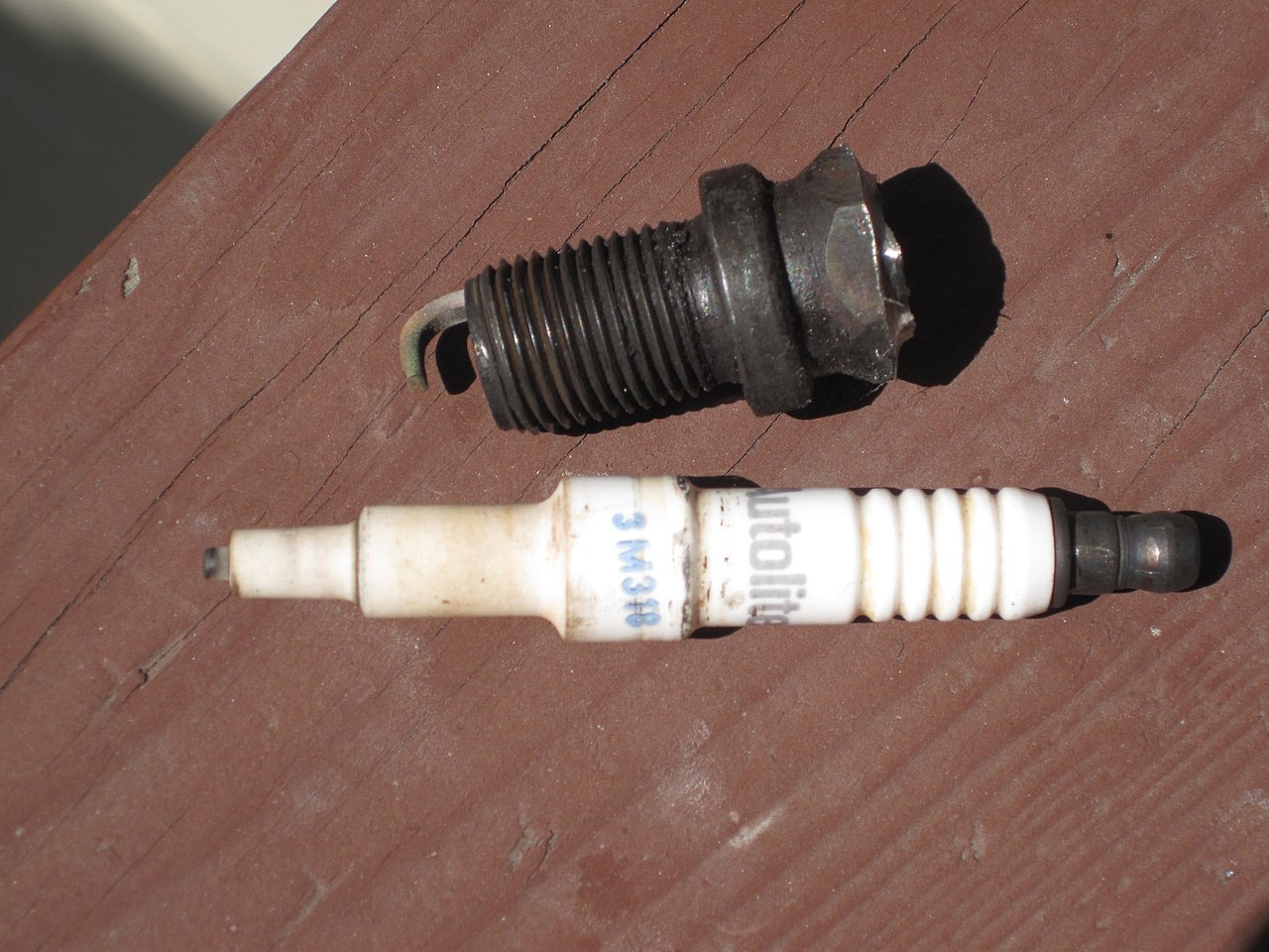 spark plugs on table