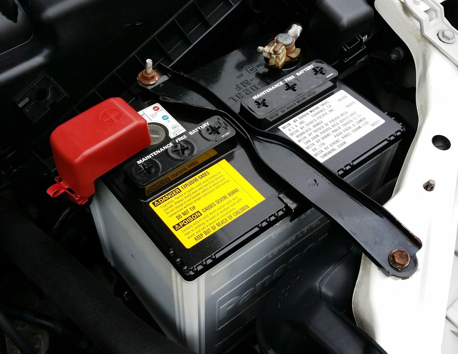 Sådan tester du dit bilbatteri et multimeter - JB Tools