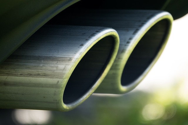 Tuyau D'échappement - Mécanique Automobile / Exhaust - Car