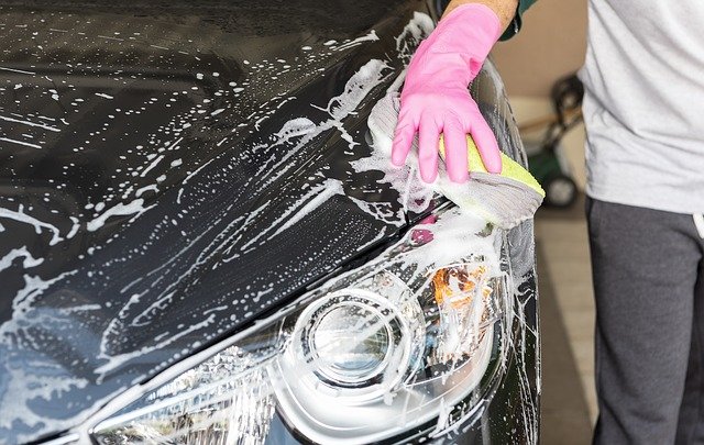 washing exterior of vehicle